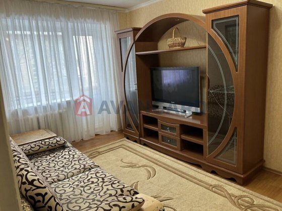 Оренда двокімнатної квартири район ринку Маків по Замостянській Винница