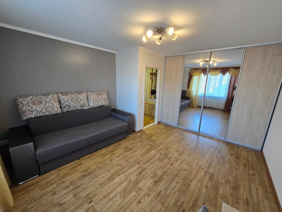 Здається  1 -но к. квартира на вул. Василя Порика від посередника Винница