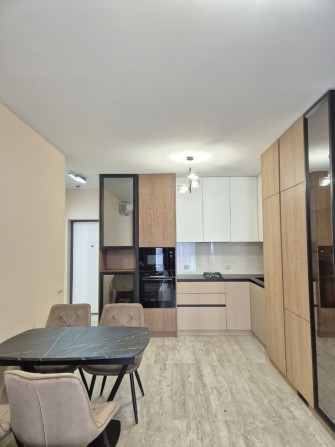 Оренда квартири 1кімнатна  Львів  Чорновола  Milltown - фото 1