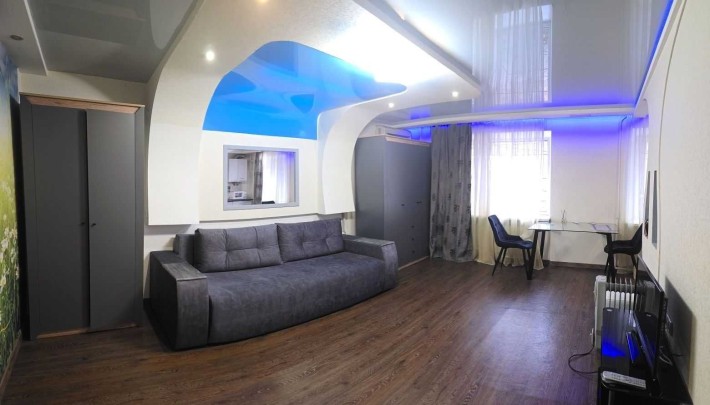 Здається 1 кімнатна квартира на просп. Петра Калнишевського 10 - фото 1