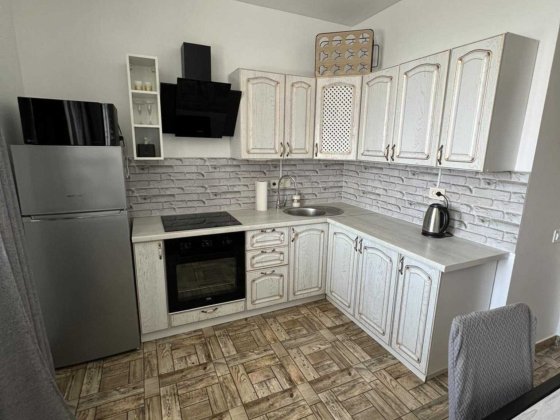 1-к , вул. Рональда Рейгана 40 (є опалення) Київ