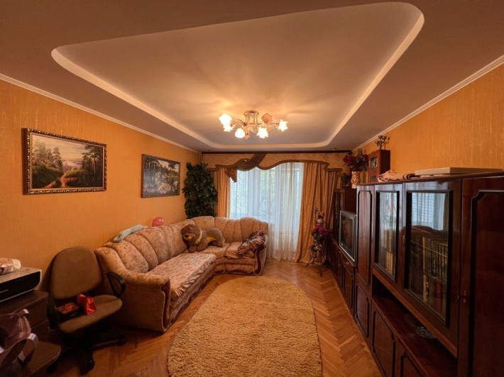 2-х кімната квартира у центрі міста - фото 1