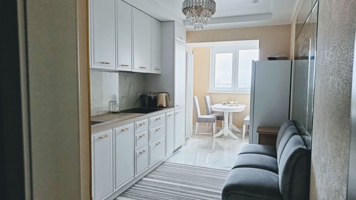 Без комісії! 3к Якісний ремонт, перша здача, м. Святошино, є інвертор - фото 1