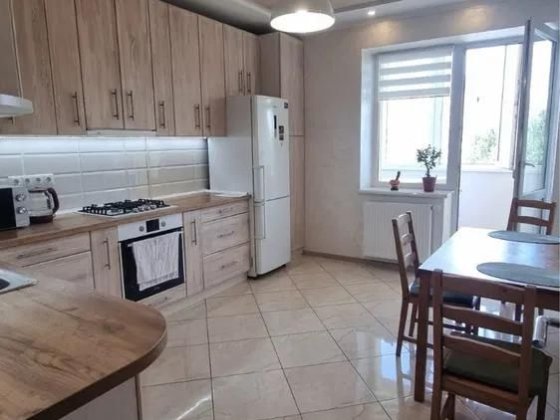 Оренда стильної однокімнатної квартири по проспекту Чорновола Львов