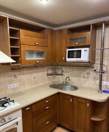 Сдам 3 комн. кв. Приднепровск ул. Космонавтов - фото 1