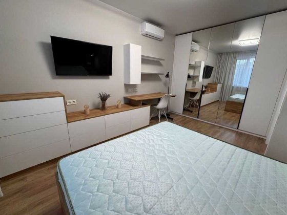 Оренда 1-кімнатної квартири в ЖК Пектораль Киев