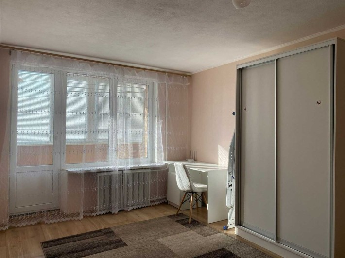 Оренда 1-кімнатної квартири метро Дорогожичі. - фото 1