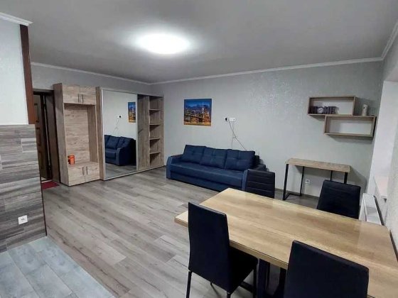 1К студія, 36м2, ремонт, зупинка Литвиненко Вольгемут, Борщагівка Киев