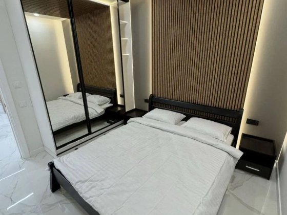 Оренда 2к квартири Центр вул. Троїцька 26 Днепр