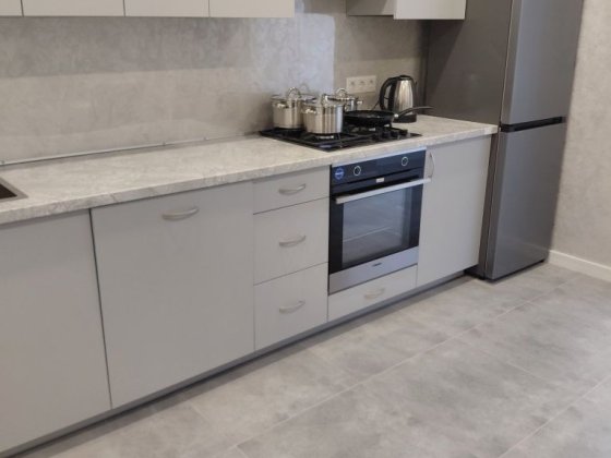 Здам 1 квартиру новострой ЖЕ Домбровський 18000тис Житомир