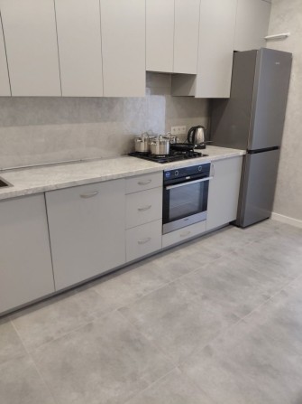 Здам 1 квартиру новострой ЖЕ Домбровський 18000тис - фото 1