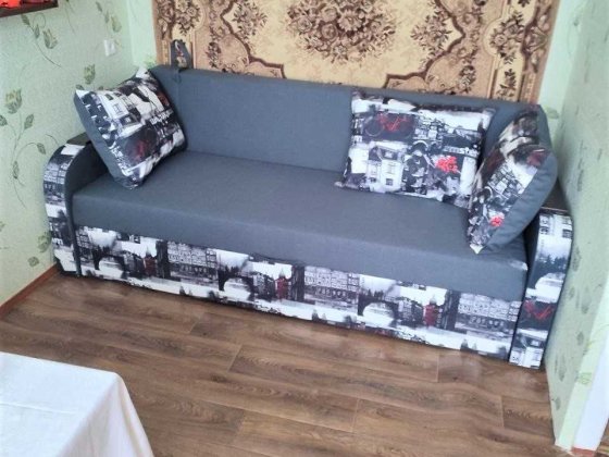 1к.кв газ, дом во дворе, Тополь-2, новый диван