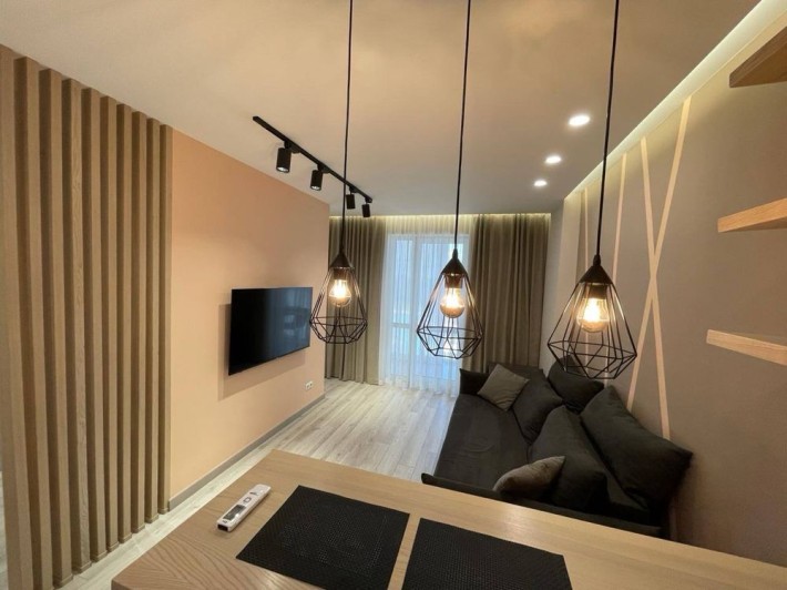 Сдам 2ком квартиру ЖК Лайтхаус центр генератор паркинг - фото 1