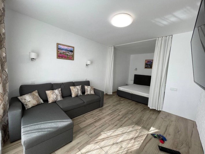 1к ЖК River Park,  Набережная Победы 42/44 - фото 1