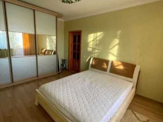 Оренда 2-к квартири на вул.Петра Вершигори,5 Київ