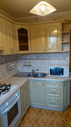 Сдам свою 2к  Голосеевский, метро  Демеевская. - фото 1