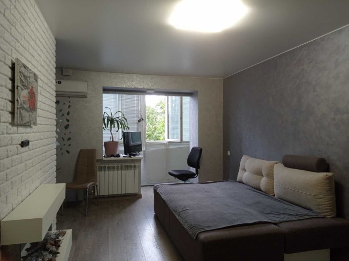 Аренда 2х ком. кв. Евроремонт. 3/5эт., р-н Гражданская-Чигрина - фото 1