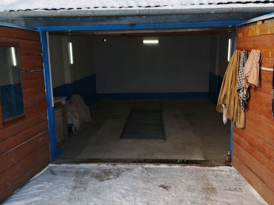 Продам гараж в кооперативі "Автомобіліст" Владимир