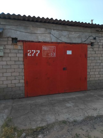 Продам капитальный ( каменный ) гараж кооператив Автомобилист - фото 1