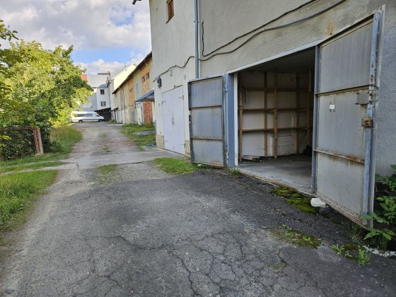 Продам гараж цегляний Трускавец