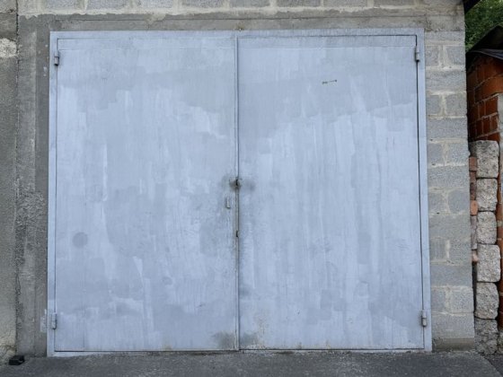 Продається гараж в м. Хуст Хуст