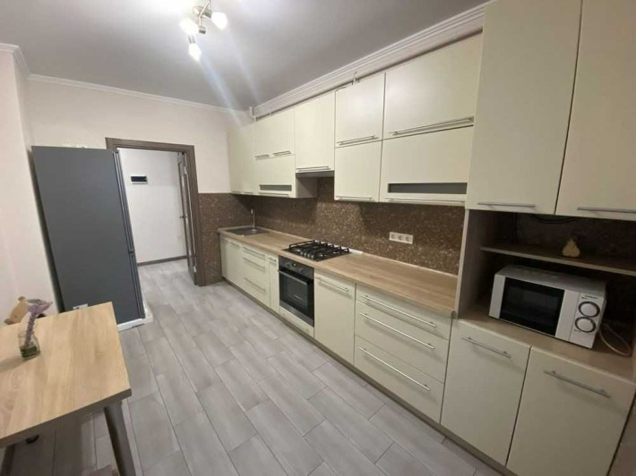 Оренда 1-кімнатної квартири в  Жк Старий Сихів - фото 1