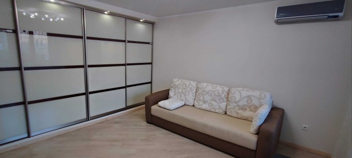 Здається в оренду 2-к квартира на вул. Івана Теодозія Куровця - фото 1