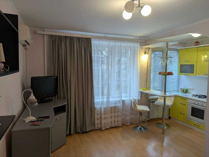 Оренда 1-кімнатної квартири ст. метро Лук'янівська - фото 1