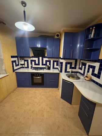 Сдаю 3 х комнатную квартиру на Космонвтов/ Апрельская‼️ - фото 1