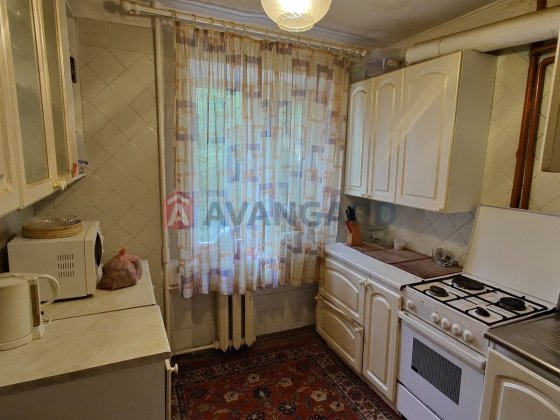 Здам 2к пр. Науки (Гагаріна) , 99 Neo Plaza кінцева 1 трамваю Днепр