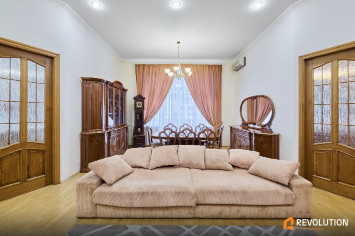 Без комісії%/Оренда квартири/вул.Євгена Чикаленко 7/Хрещатик - фото 1