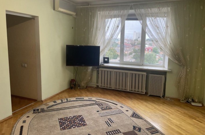 Оренда 2 к квартири в центрі міста - фото 1