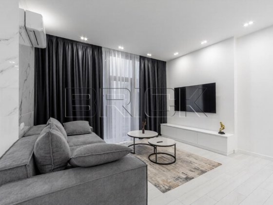 Оренда 3-к квартири ЖК Новопечерські Липки Драгомирова Верхогляда 17В Киев