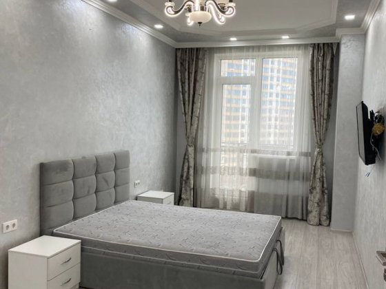 Сдам  2 х ком квартиру на Таирова новострой Одеса