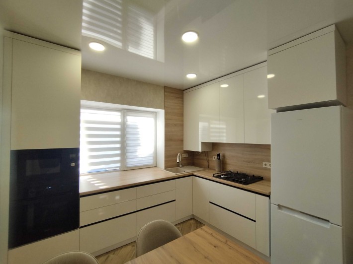 Оренда квартири на Вишеньці з власним двориком - фото 1