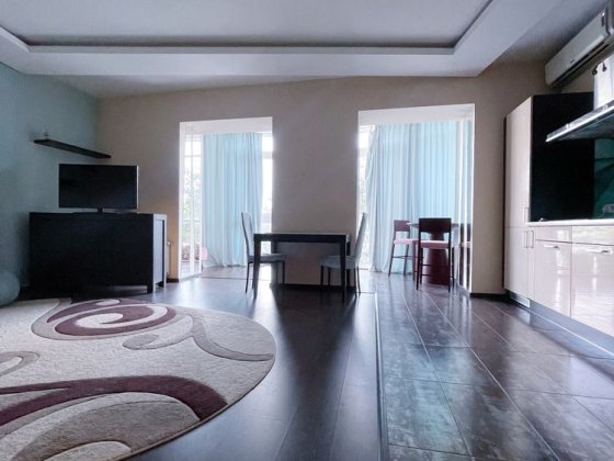 Сдам квартиру 3 комнаты и гостиная в жк Каскад Днепр арена