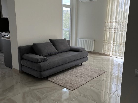 Оренда квартири в новобудові+парко місце і тераса власник Львів