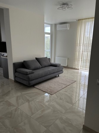 Оренда квартири в новобудові+парко місце і тераса власник - фото 1