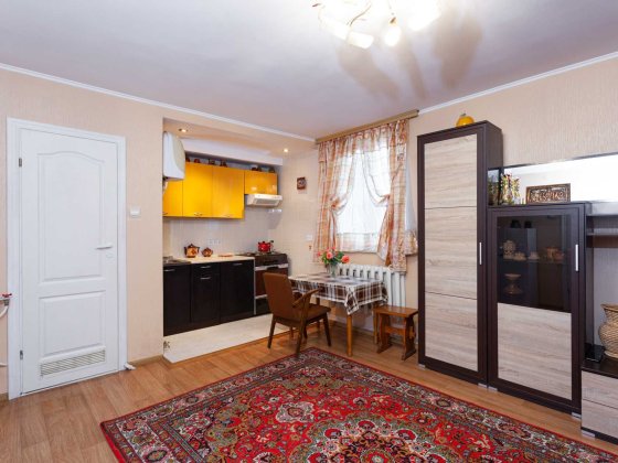 Здаю 1-кімнатну на Солом'янці тихий приватний сектор Киев