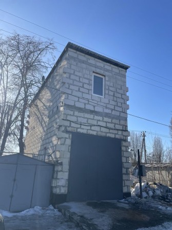 Гараж ! Дім вишневе Сто два поверха - фото 1