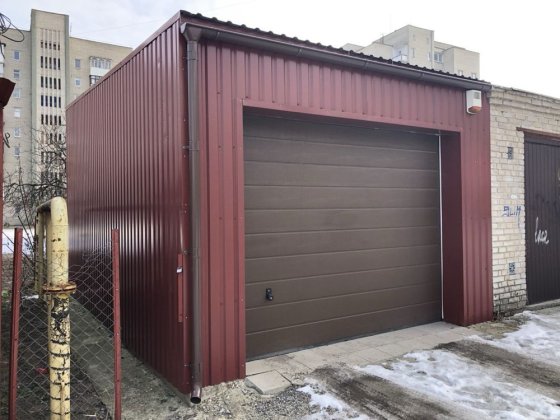 Цегляний Утеплений Гараж з сигналізацією Відродження Молоді Луцк