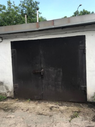 Продам гараж,в хорошем районе - фото 1