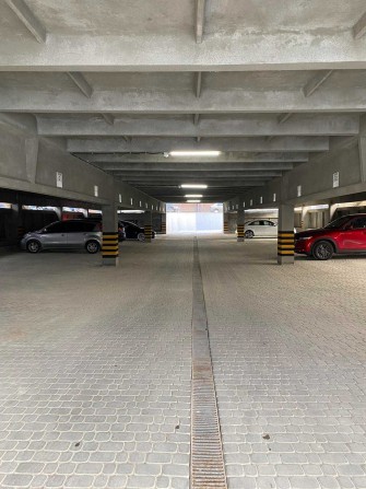 Паркомісце в ЖК Містечко центральне - фото 1