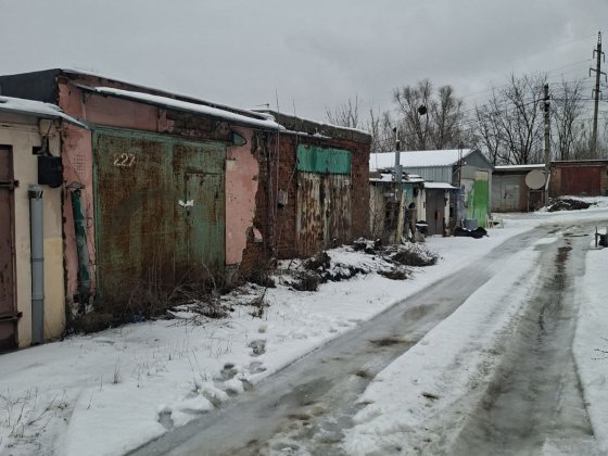 Продам  гараж біля магазину Метро Полтава