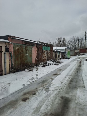 Продам  гараж біля магазину Метро - фото 1