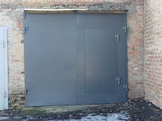 Гараж ЦЕНТР  поруч ЦУМ абОбміНаЗемДілянку Полтава