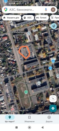 Гараж  район Хіммістечка - фото 1