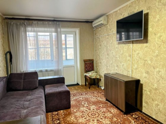 Сдам 3х комн. внизу пр. Алексардра ПОЛЯ. с ремонтом