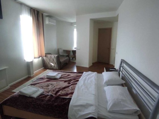 сдам квартиру в центре Днепра. Можно одному мужчине