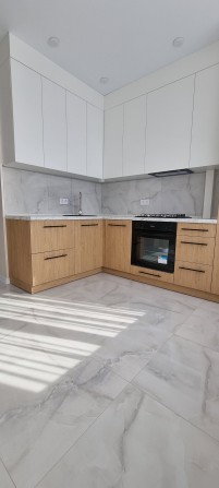 Здається 3-кімнатна квартира  Нагорка, вул. Писаржевського, 3 - фото 1